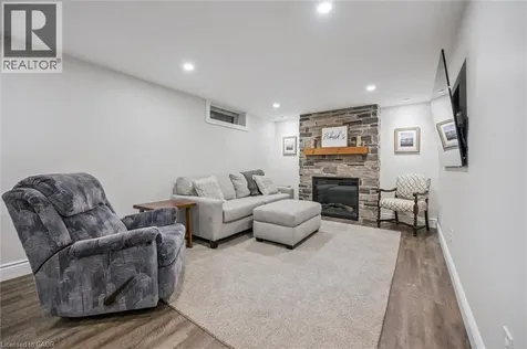 9 Heather Avenue Cambridge ON N3C 1X2
