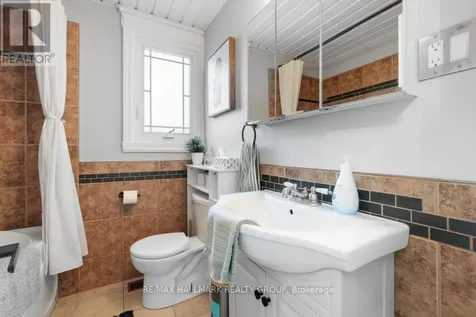 2481 Chasseur Avenue Ottawa ON K1V 8E7