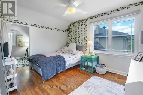 2481 Chasseur Avenue Ottawa ON K1V 8E7