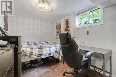 2481 Chasseur Avenue Ottawa ON K1V 8E7