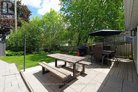 2481 Chasseur Avenue Ottawa ON K1V 8E7
