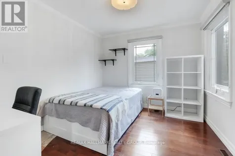 2481 Chasseur Avenue Ottawa ON K1V 8E7