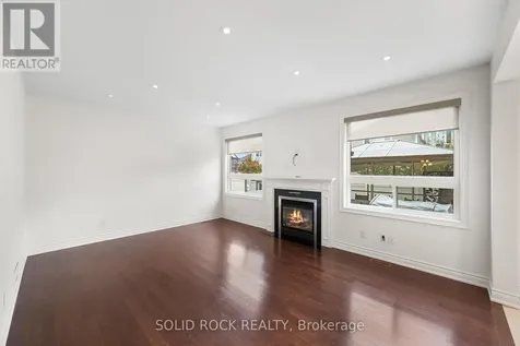 347 Bamburgh Way Ottawa ON K2J 5R1