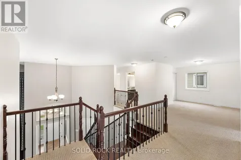 347 Bamburgh Way Ottawa ON K2J 5R1