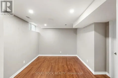 347 Bamburgh Way Ottawa ON K2J 5R1