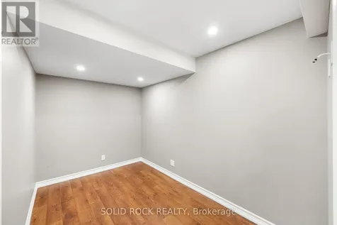347 Bamburgh Way Ottawa ON K2J 5R1