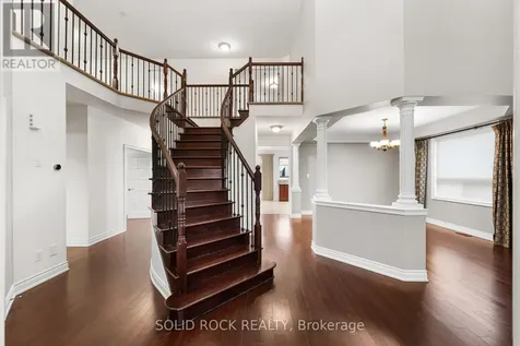 347 Bamburgh Way Ottawa ON K2J 5R1