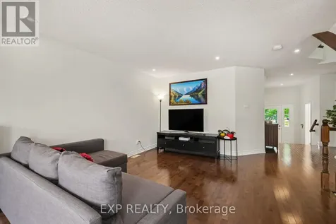 267 Garrity Crescent Ottawa ON K2J 3T6