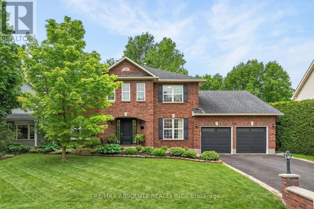 149 Lanigan Crescent Ottawa ON K2S 1G9