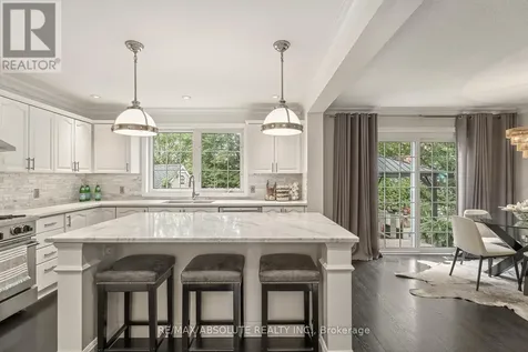 149 Lanigan Crescent Ottawa ON K2S 1G9