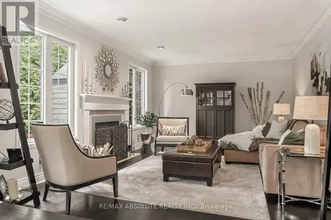 149 Lanigan Crescent Ottawa ON K2S 1G9