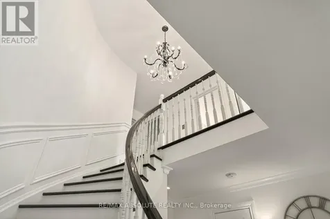 149 Lanigan Crescent Ottawa ON K2S 1G9