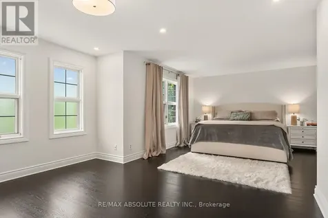 149 Lanigan Crescent Ottawa ON K2S 1G9