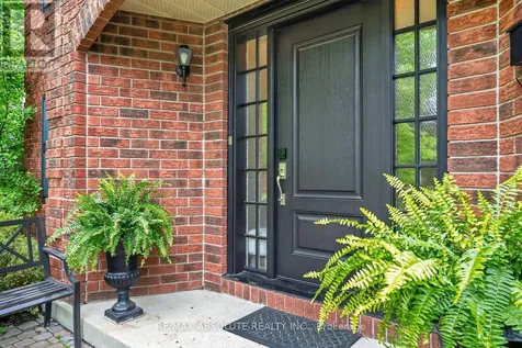 149 Lanigan Crescent Ottawa ON K2S 1G9