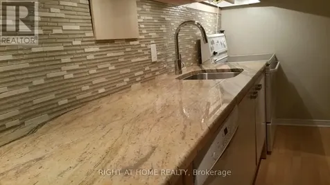 142 Windhurst Drive Ottawa ON K2G 6K8