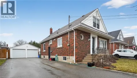342 East 17th Street Hamilton ON L9A 4M8