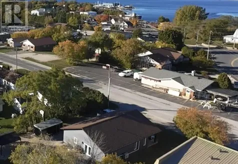 29 Vankoughnet St. E. Little Current ON P0P 1K0