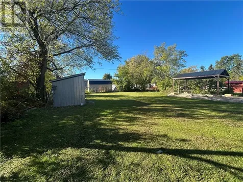 29 Vankoughnet St. E. Little Current ON P0P 1K0