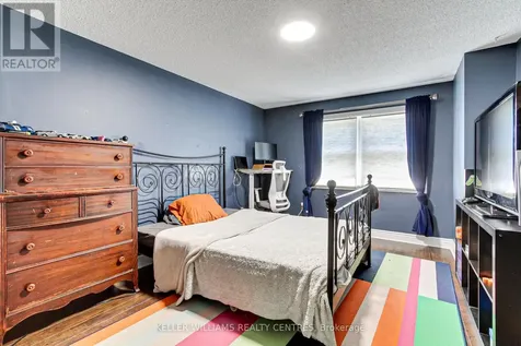 204 Crossland Gate Newmarket (glenway Estates) ON L3X 1A8