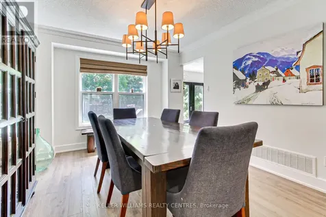 204 Crossland Gate Newmarket (glenway Estates) ON L3X 1A8