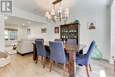 204 Crossland Gate Newmarket (glenway Estates) ON L3X 1A8