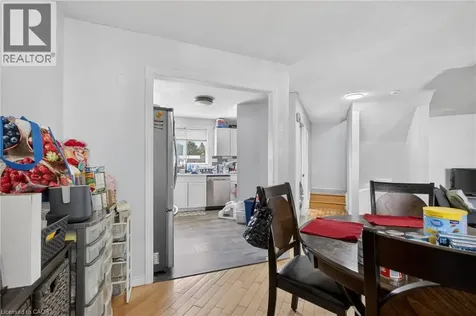 60 Elmsdale Drive Kitchener ON N2E 2G4