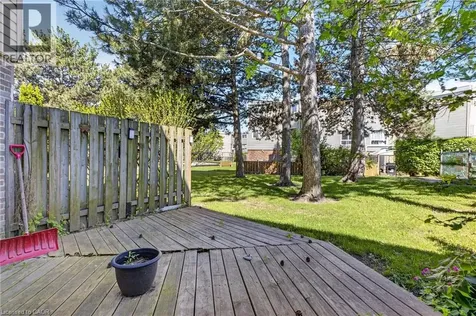 60 Elmsdale Drive Kitchener ON N2E 2G4