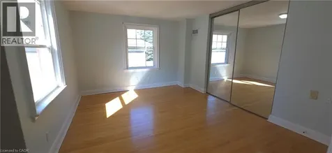 2047 James Street Burlington ON L7R 1H4