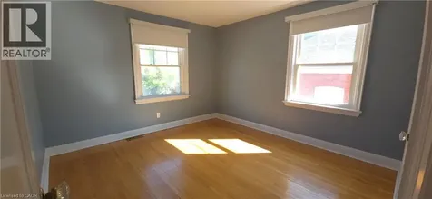 2047 James Street Burlington ON L7R 1H4