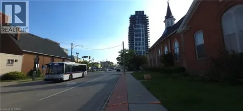 2047 James Street Burlington ON L7R 1H4