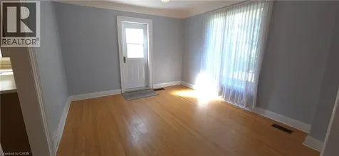 2047 James Street Burlington ON L7R 1H4