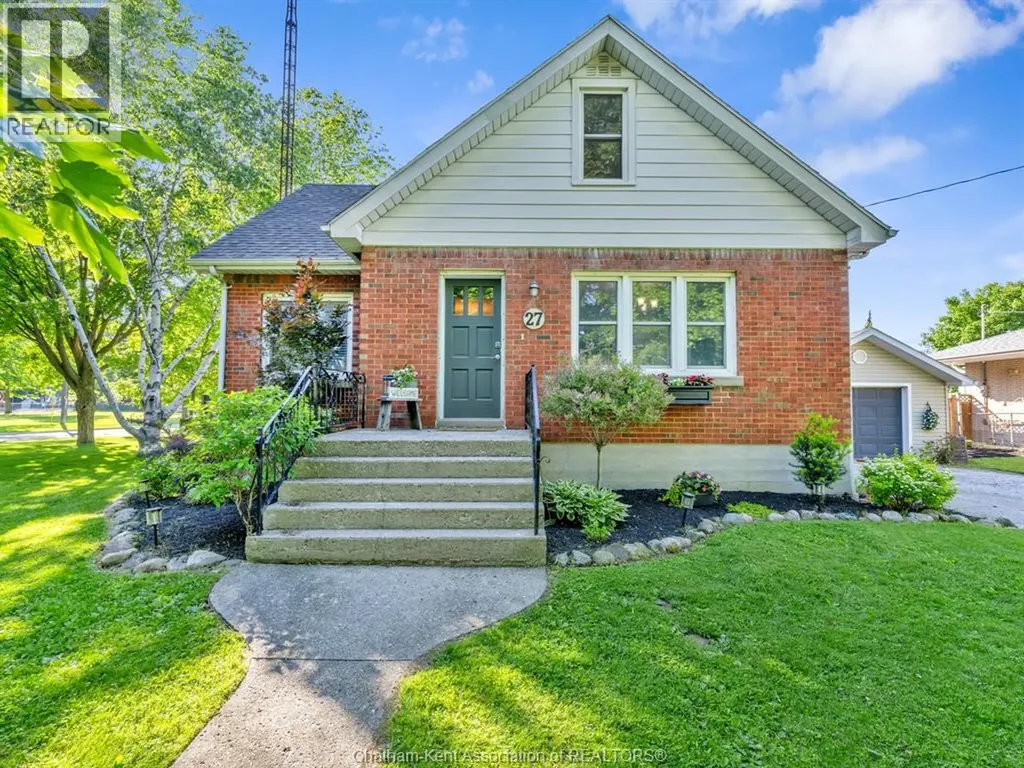 27 Jackson Drive Chatham ON N7L 2N9