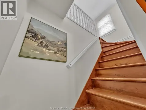 27 Jackson Drive Chatham ON N7L 2N9