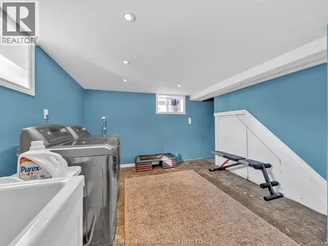 27 Jackson Drive Chatham ON N7L 2N9