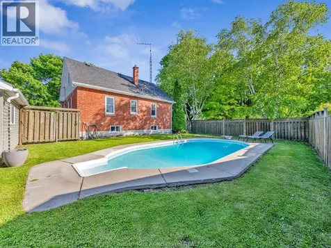 27 Jackson Drive Chatham ON N7L 2N9
