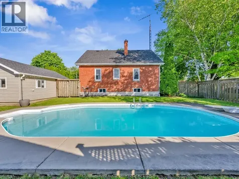 27 Jackson Drive Chatham ON N7L 2N9