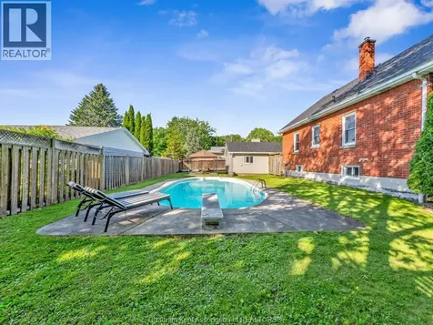 27 Jackson Drive Chatham ON N7L 2N9
