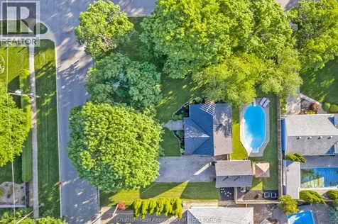 27 Jackson Drive Chatham ON N7L 2N9