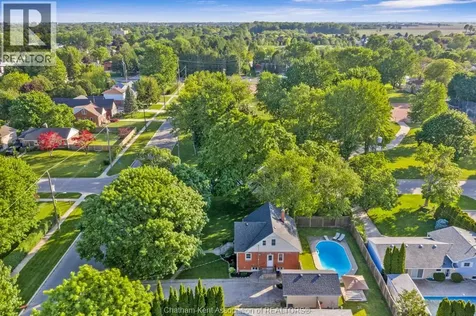 27 Jackson Drive Chatham ON N7L 2N9