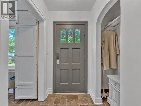 27 Jackson Drive Chatham ON N7L 2N9