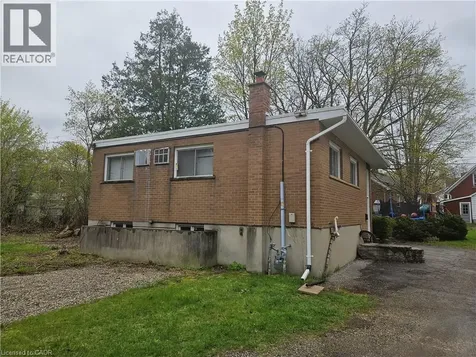152 Homewood Avenue Kitchener ON N2M 1W9