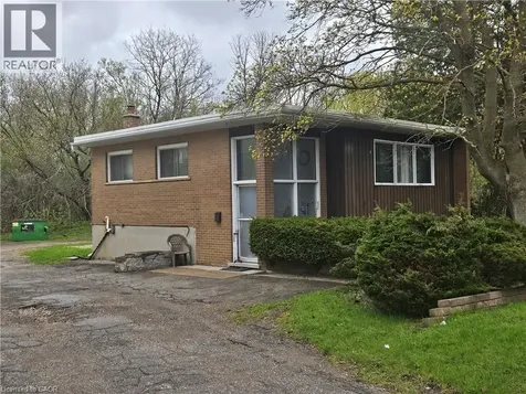 152 Homewood Avenue Kitchener ON N2M 1W9