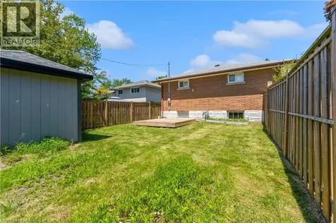 5 Armour Drive Welland ON L3C 2N7