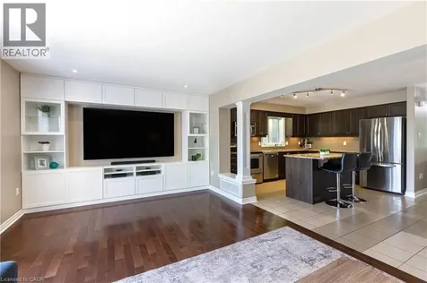 573 Isaiah Crescent Kitchener ON N2E 0E6