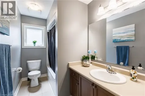 573 Isaiah Crescent Kitchener ON N2E 0E6