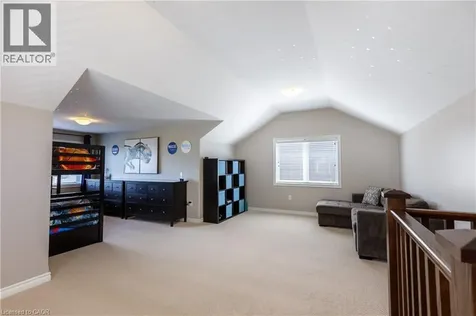 573 Isaiah Crescent Kitchener ON N2E 0E6
