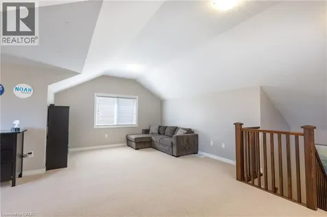 573 Isaiah Crescent Kitchener ON N2E 0E6