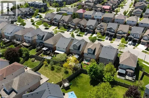 573 Isaiah Crescent Kitchener ON N2E 0E6