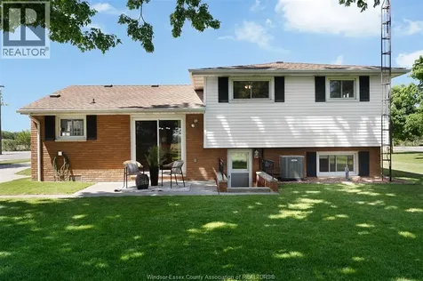 15527 County Road 8 Essex ON N0R 1L0