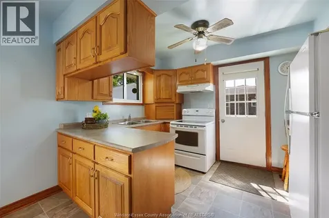 15527 County Road 8 Essex ON N0R 1L0